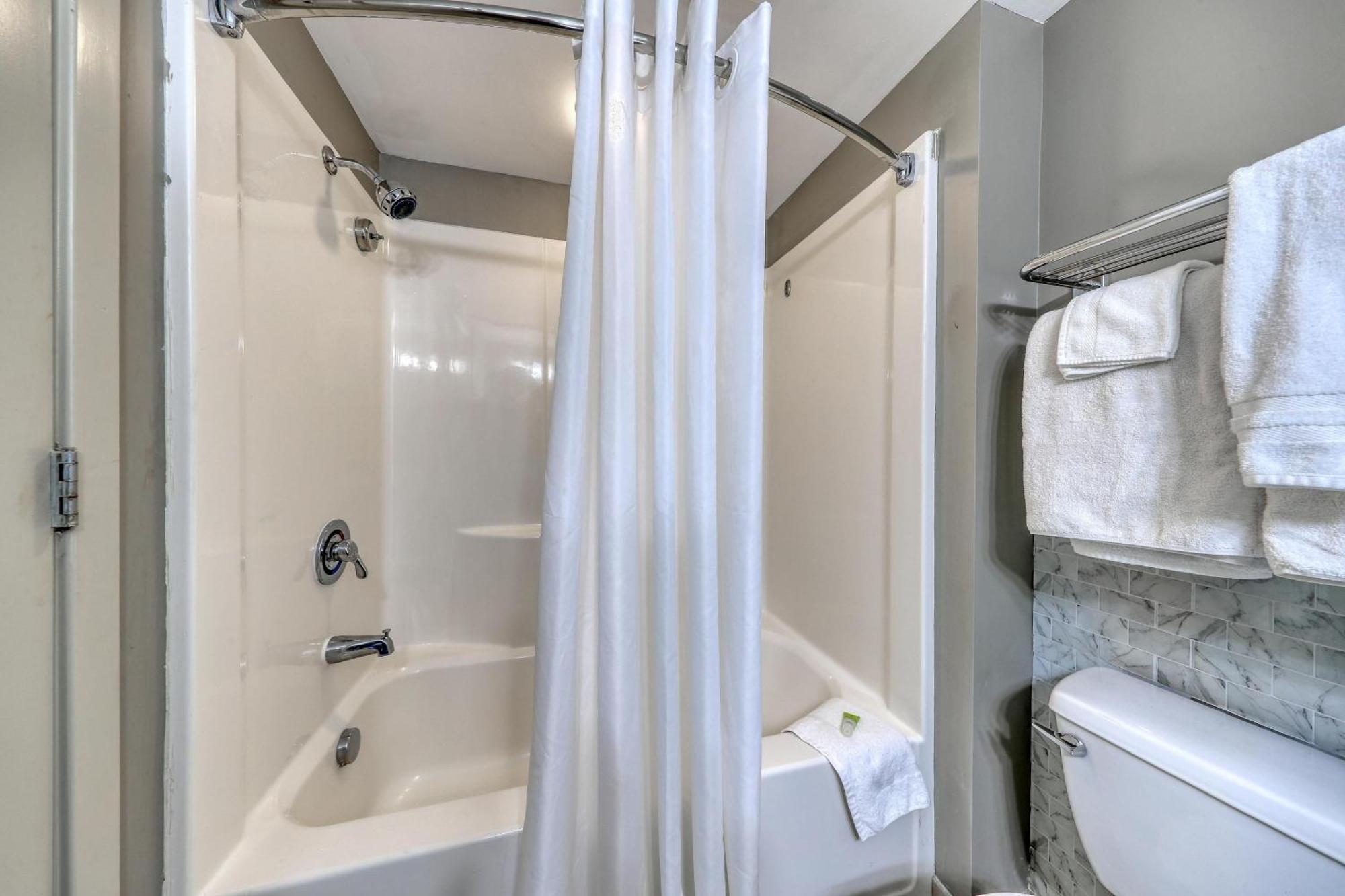 Villa 107 S Ocean Blvd, 0308 - Ocean Front Sleeps 6 Myrtle Beach Exterior foto